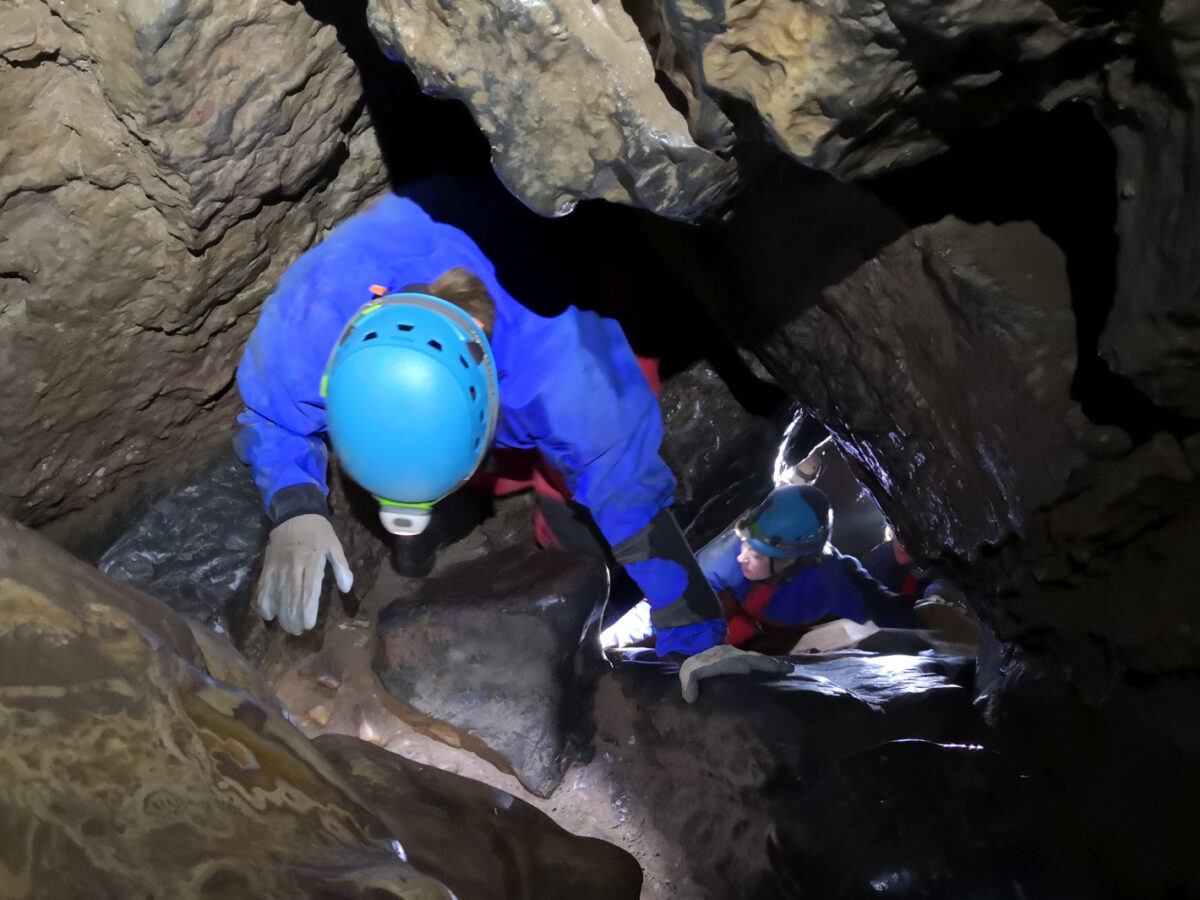 _2019 12 01 Goatchurch Cavern_02 Hens caving group